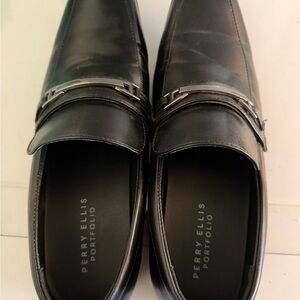 Perry Ellis Black Leather Slip-On Loafers